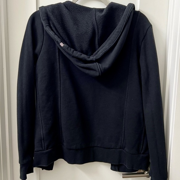 FIGS jacket - Picture 3 of 3